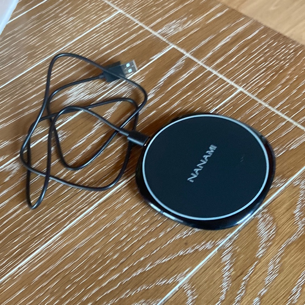 Wireless I phone charger